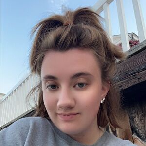 Meet your Posher, Bianca